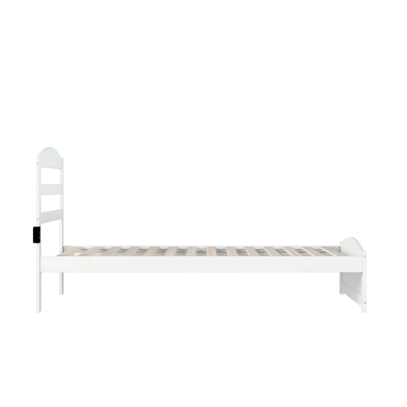 Lit plateforme en bois massif avec pied de lit