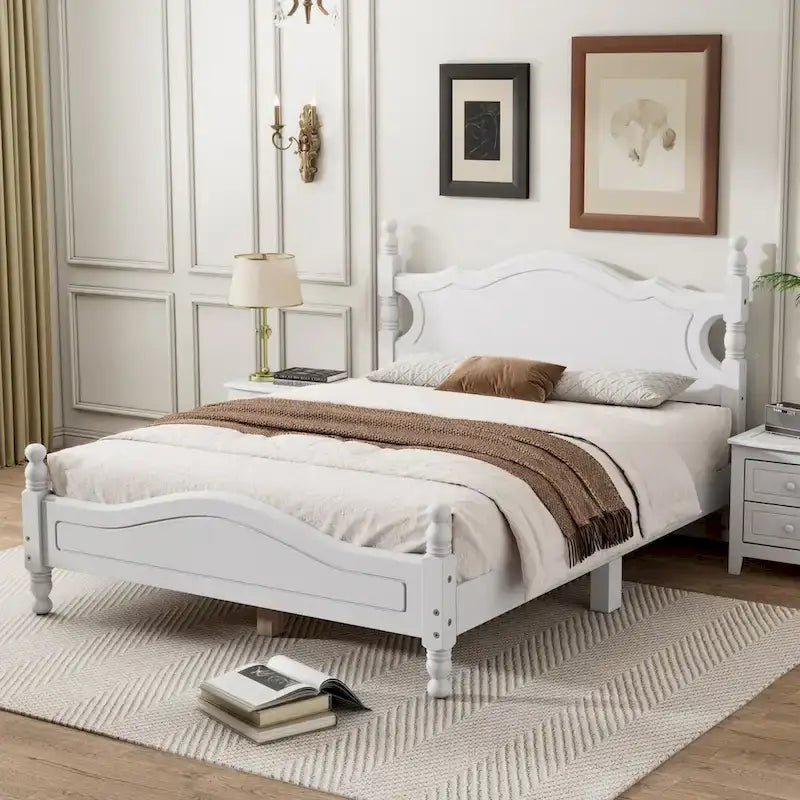 Lit plateforme de style rétro avec support à lattes en bois