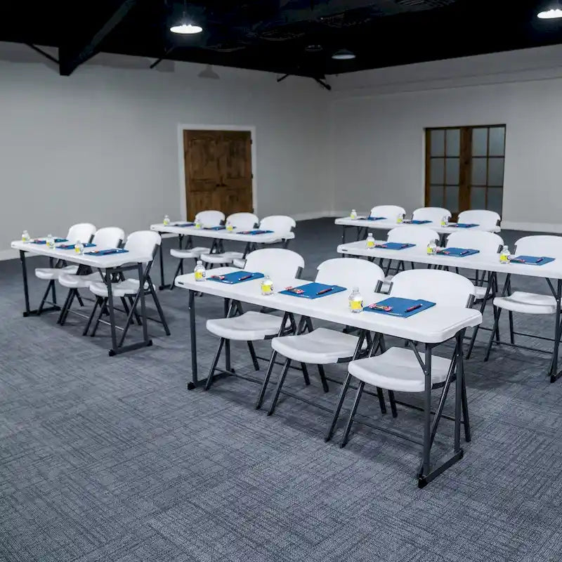 Table de séminaire de 1,80 m (commerciale)